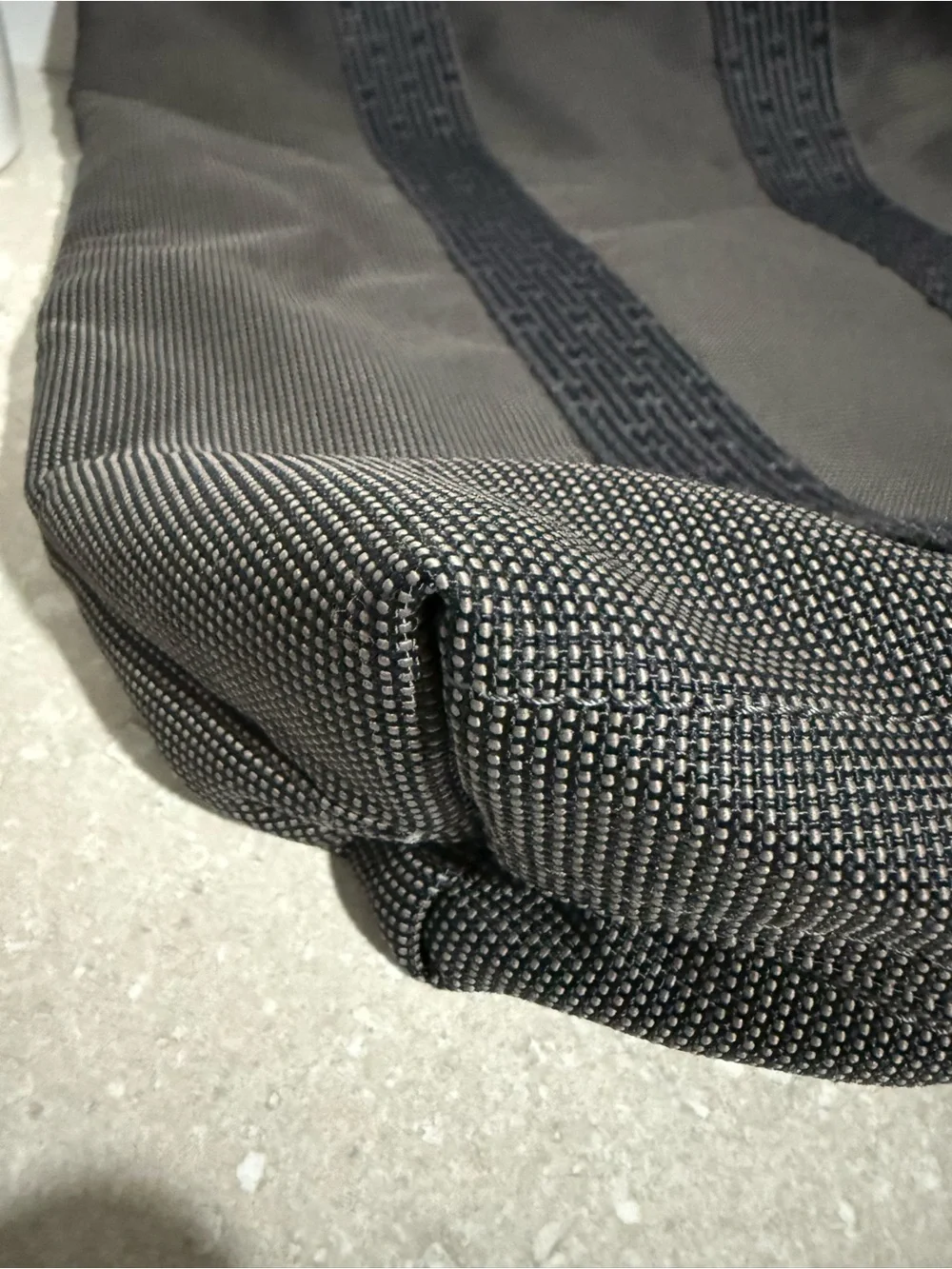 Hermes durable gray